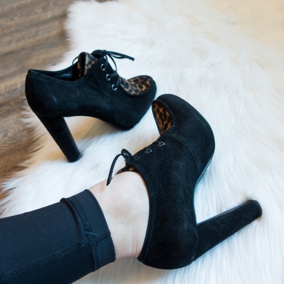 Stuart Weitzman Leopard Suede Booties - Picture 2 of 5